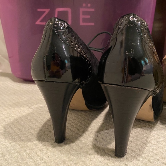 leather heeled brogues